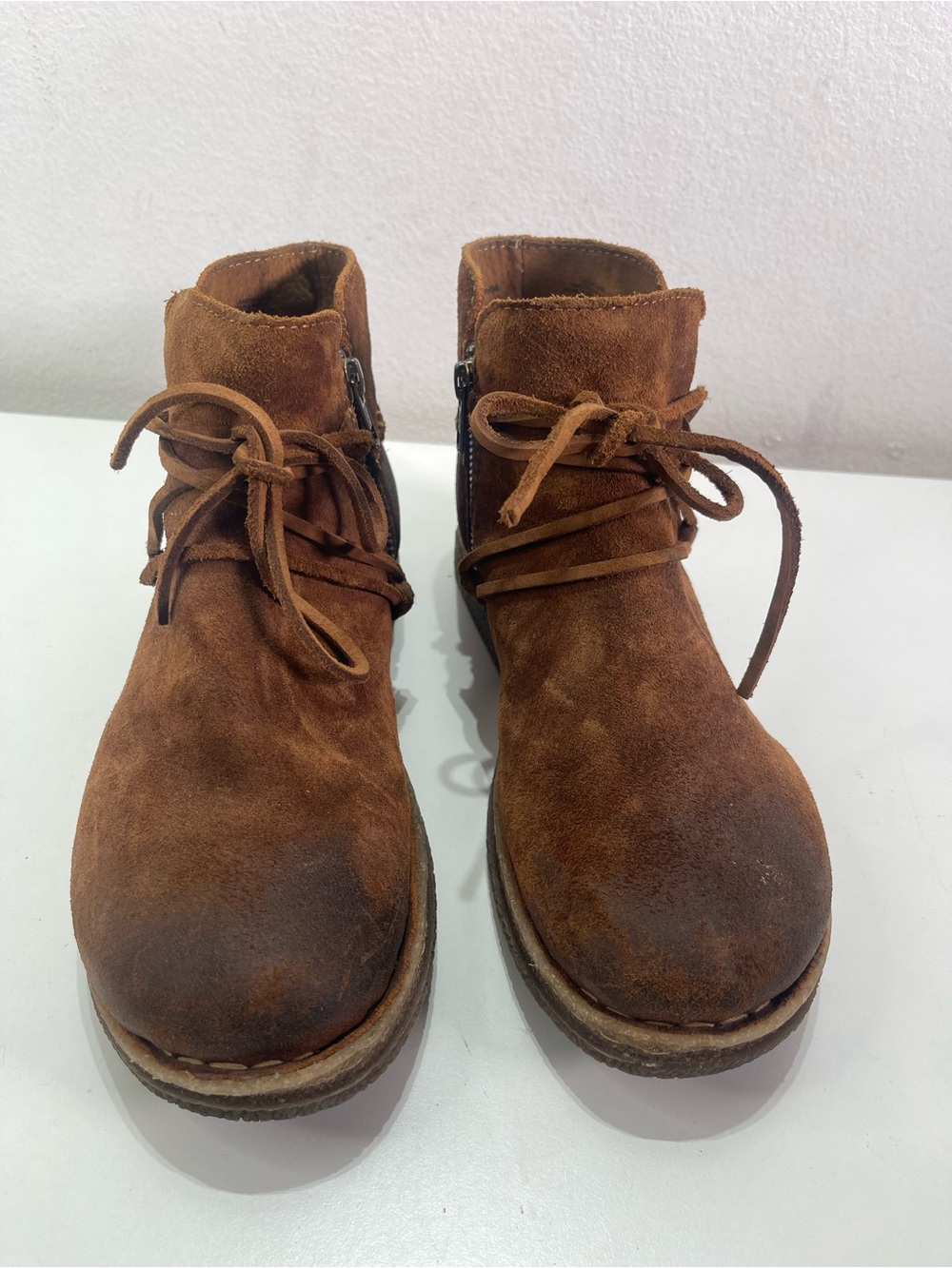 Born Calyn Leather Ankle Boots Brown Ginger Distressed Women's 9 M Boho Earthy - Picture 3 of 9